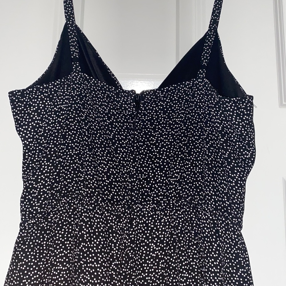 small polka dot romper - Picture 4 of 4